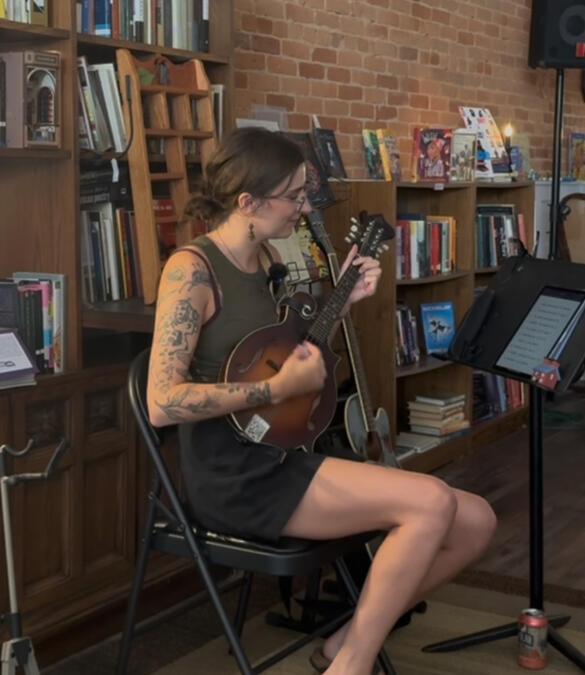 Performing at The Print Factory&#39;s There Is a Vine (July 2025)